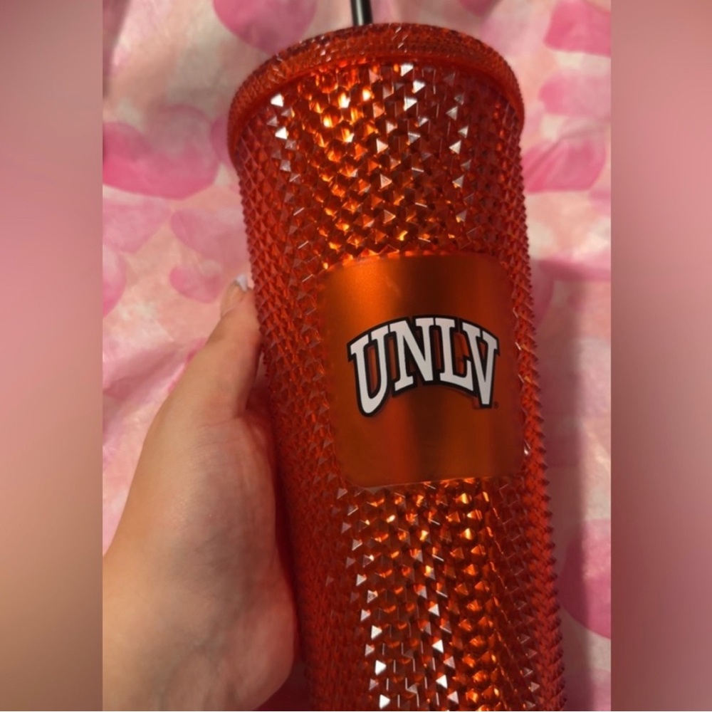 Starbucks cups